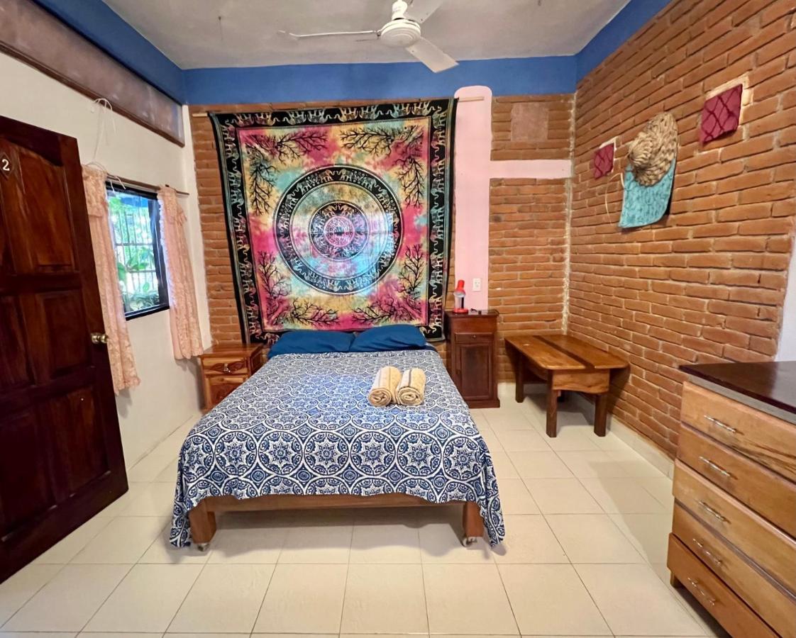 Ananda Guest House Yoga & Meditacion Puerto Escondido  Dış mekan fotoğraf